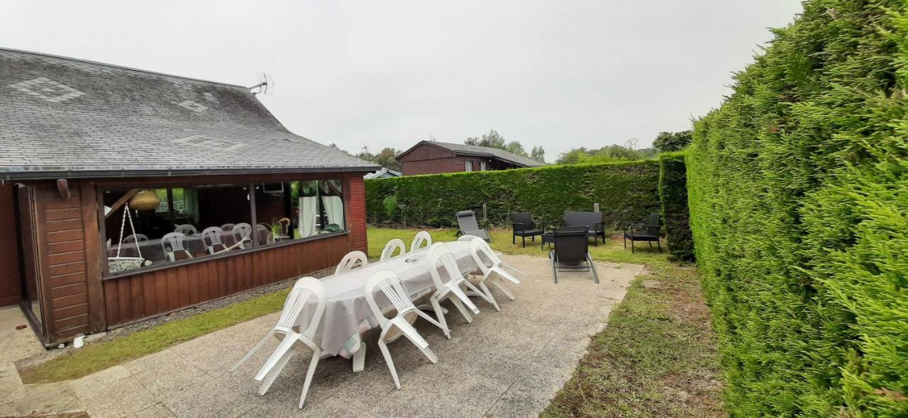 Chalet Bord De Mer Lingreville Exterior photo
